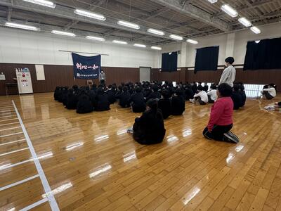 １年３学期学年集会